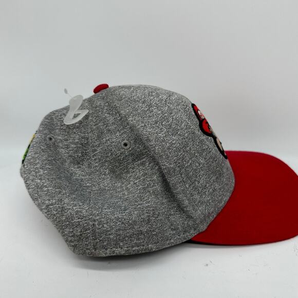Super Mario 2018 Nintendo Gray and Red Snap Back Hat 115665 - Picture 7 of 11